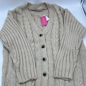Women’s sweater size XL